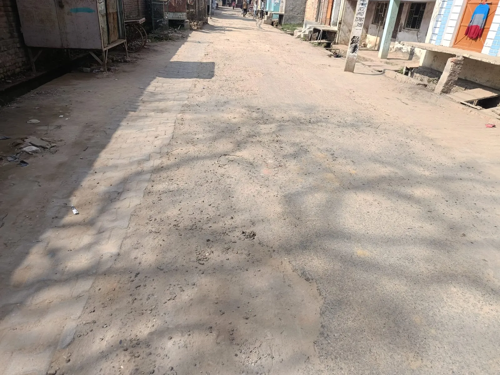 कासगंज: विधायक निधि से होगा सड़क निर्माण? असमंजस में पालिका प्रशासन