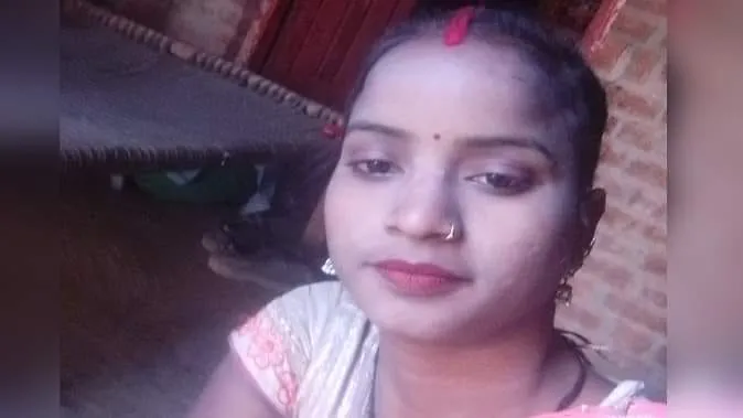 शाहजहांपुर: भतीजे ने चाची की कर दी हत्या, ऑटो खड़े करने के विवाद में सिर फोड़ा फिर दबा दिया गला