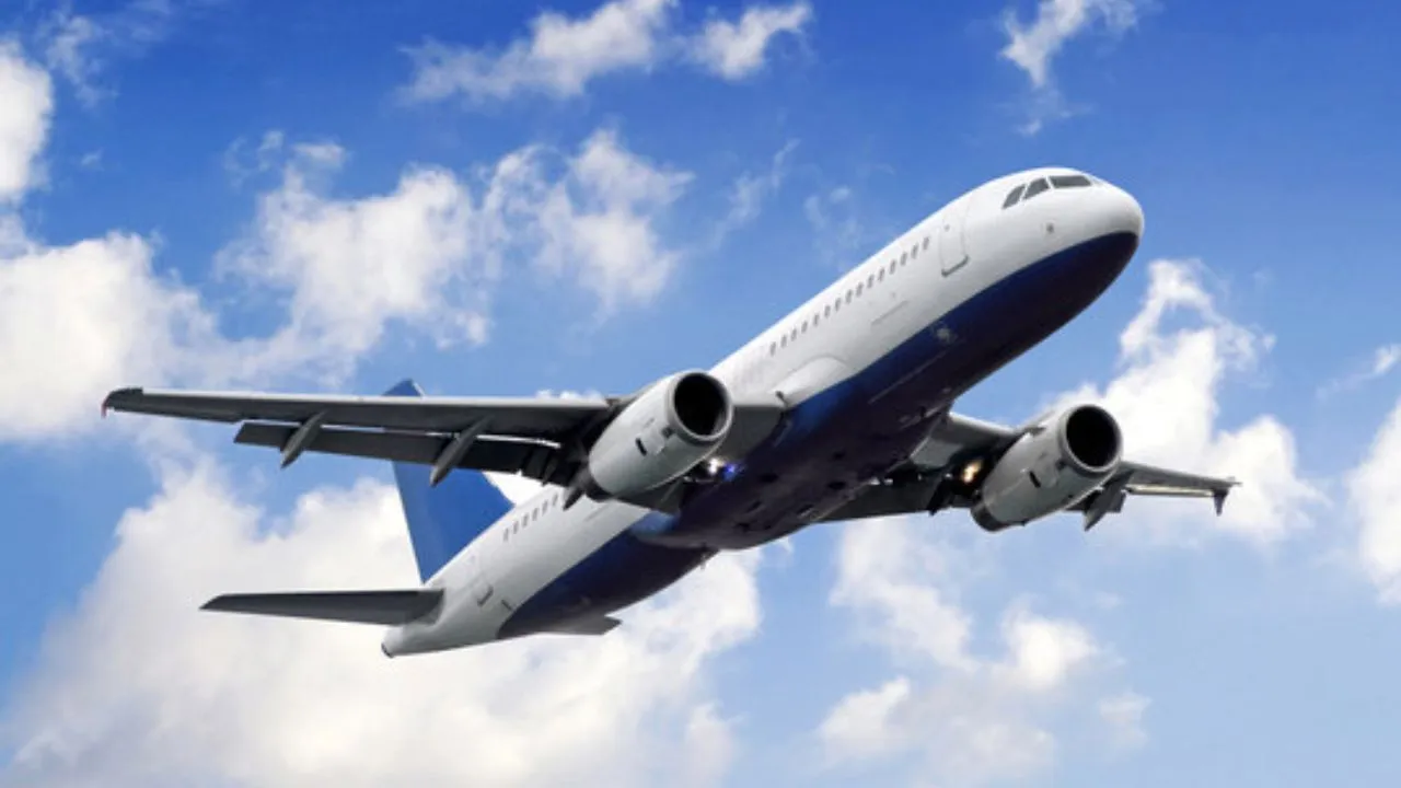 एयर इंडिया ने दिल्ली-बेंगलुरू फ्लाइट की संभावना तलाशी, कानपुर में चकेरी एयरपोर्ट का सर्वे कर यात्री लोड व सुविधाओं का लिया जायजा