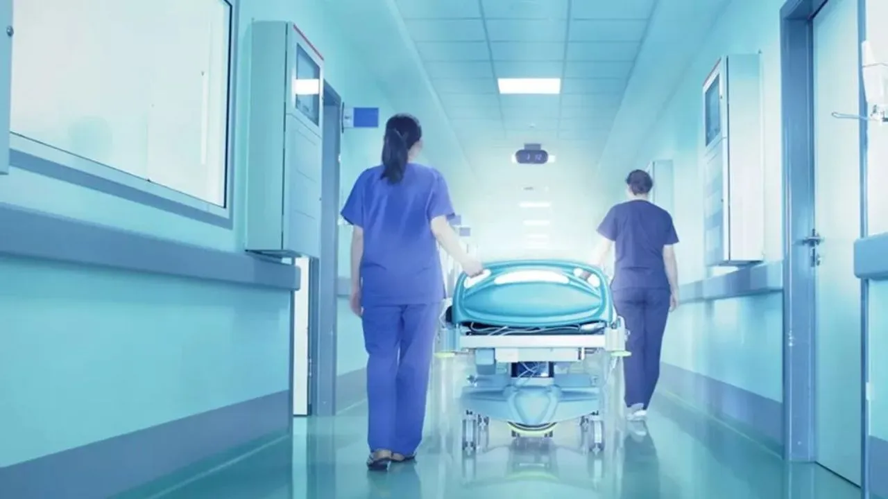 Kanpur में संचालित हो रहे अवैध हॉस्पिटलों पर कसा शिकंजा: यह अस्पताल हुआ सील... इसकी ओटी हुई बंद 