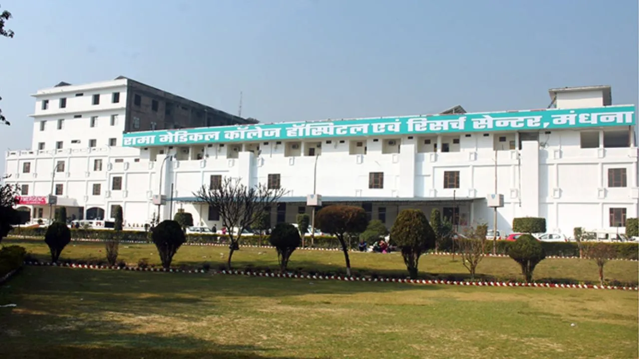 Kanpur: रामा मेडिकल कॉलेज के बीफार्मा छात्र ने फांसी लगाकर दी जान, दोस्त बोले- हार्ट की दवाएं चल रहीं थीं, परिजनों में कोहराम