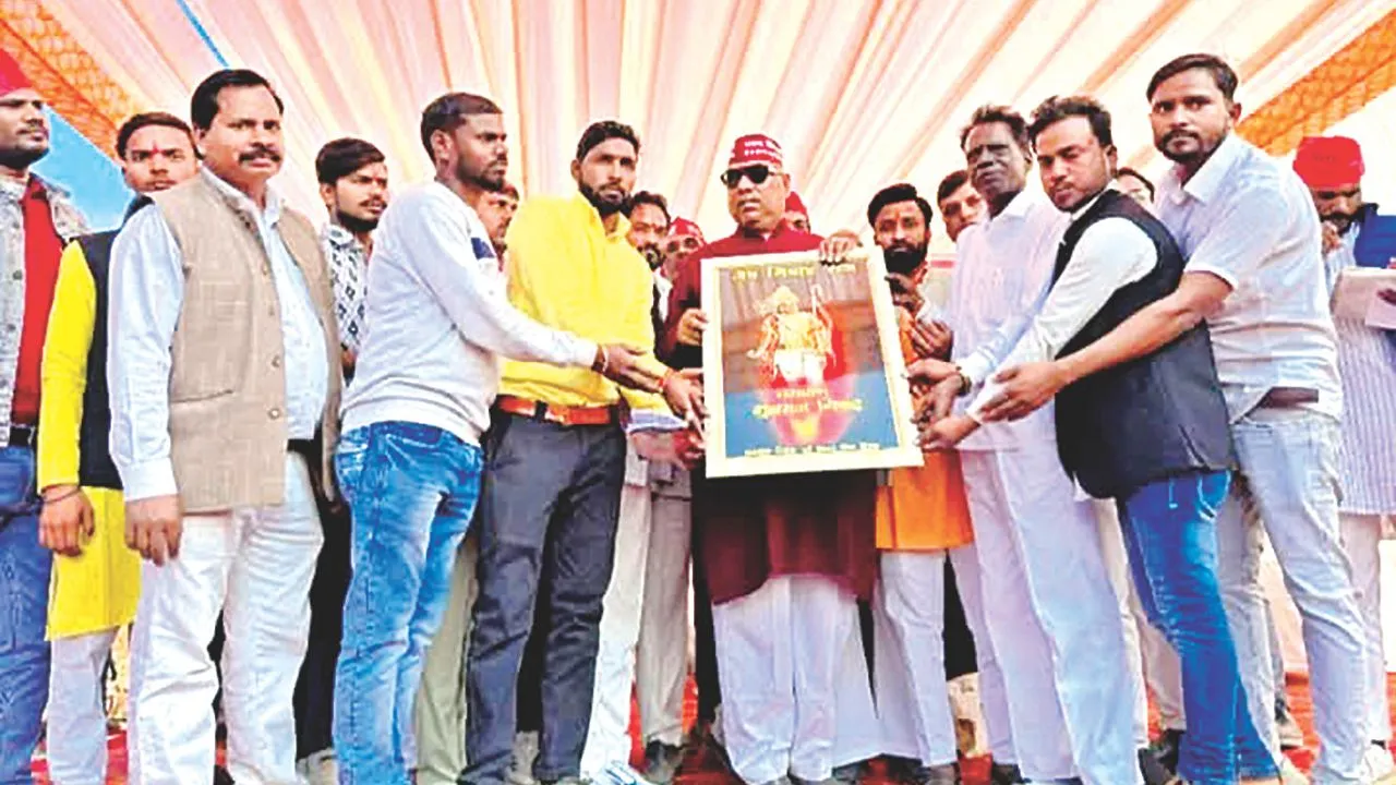 Kanpur में कैबिनेट मंत्री बोले- दूसरी पार्टियों में निषाद नेता किराये के मकान में रह रहे... आरक्षण के मुद्दे पर घेरा