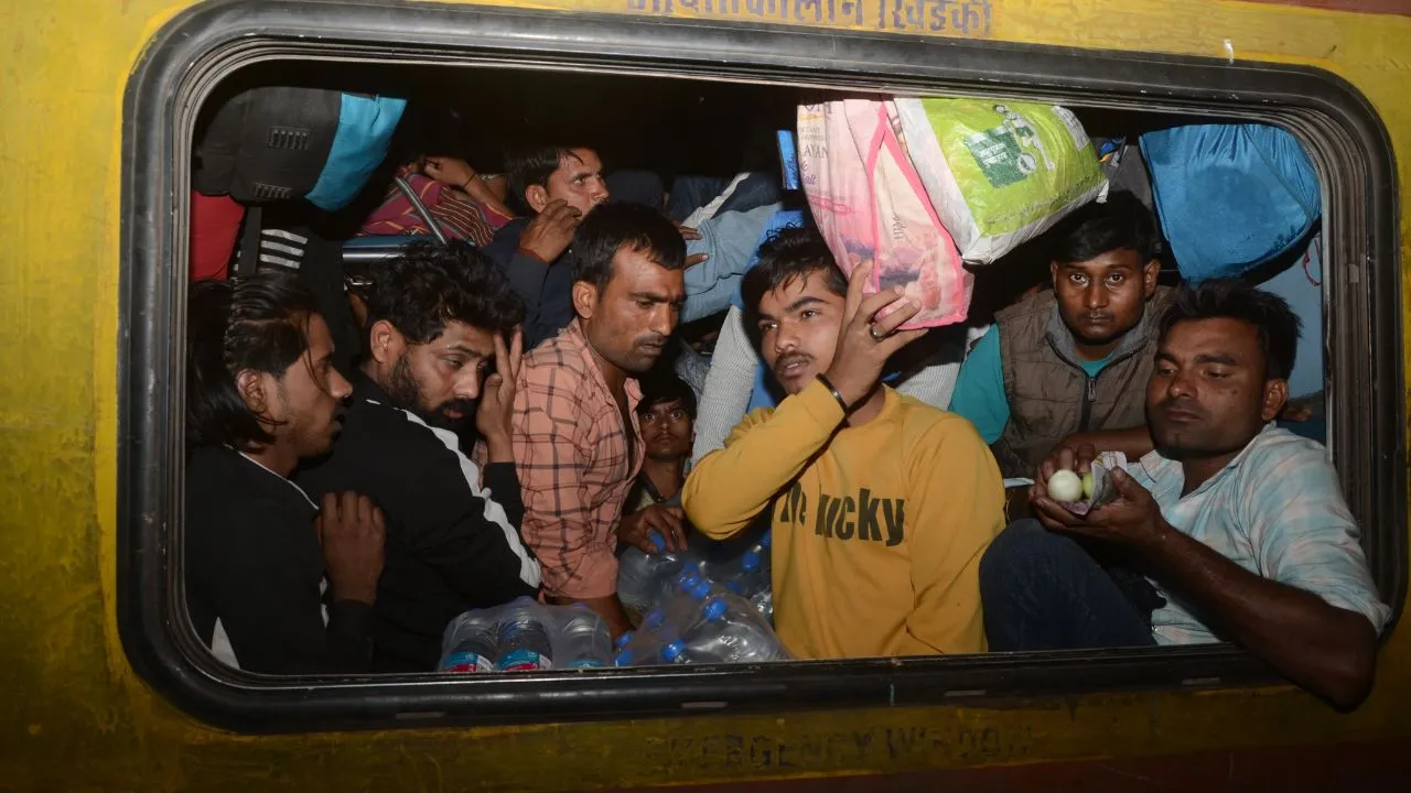 कानपुर सेंट्रल स्टेशन 1