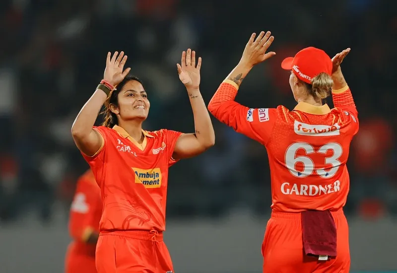 WPL 2025 : यूपी वॉरियर्स के खिलाफ गलतियों में सुधार करने उतरेगा गुजरात जायंट्स