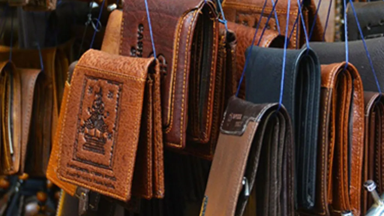 कानपुर में चमड़ा उद्योग के कारोबारियों को सरकार से बड़ी उम्मीद, कहा ये...