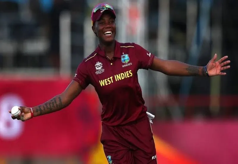 WPL : यूपी वॉरियर्स ने एलिसा हीली की जगह चिनले हेनरी को चुना, हीथर और गार्थ आरसीबी की टीम में शामिल 