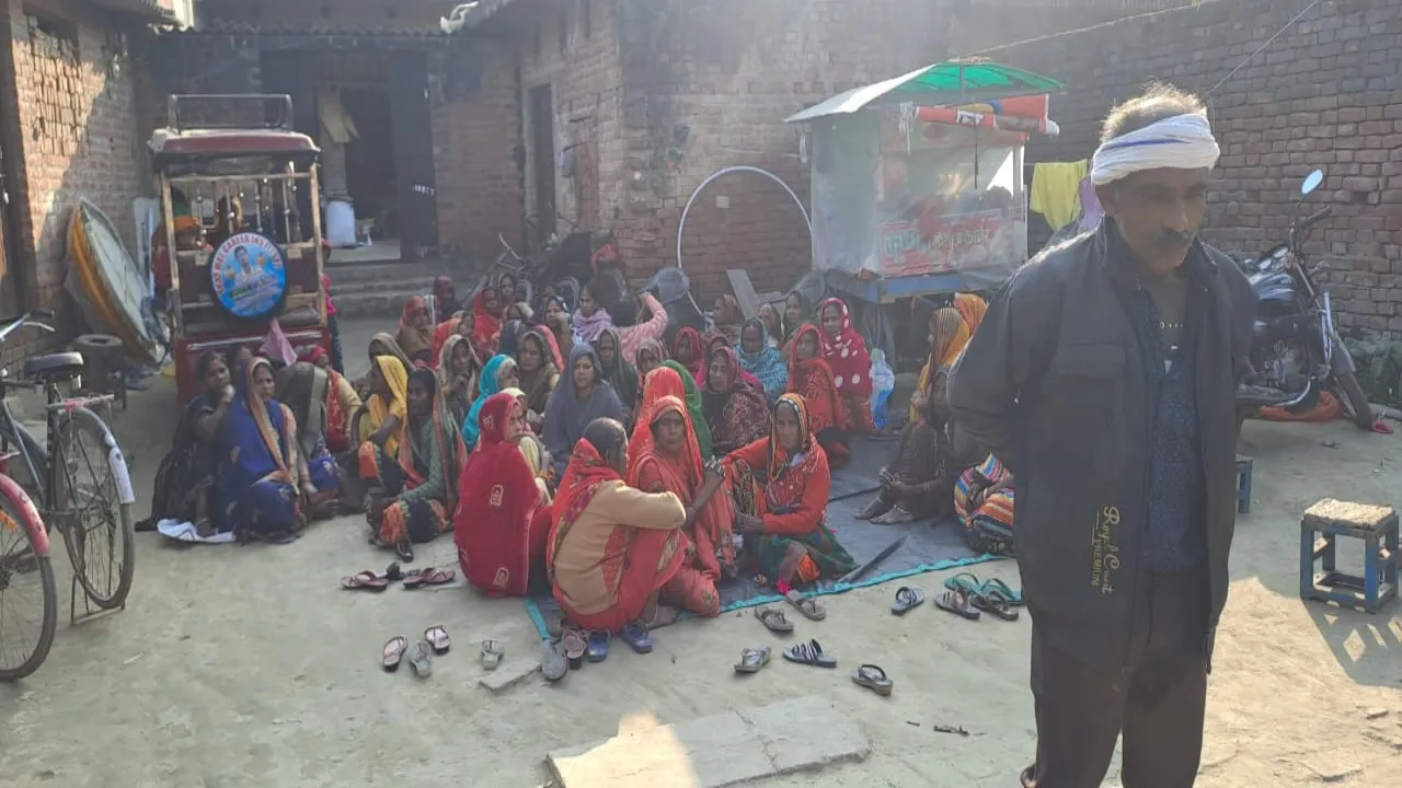 Ayodhya News : मैरिज लॉन के चौकीदार की पीट-पीटकर हत्या, जांच में जुटी पुलिस