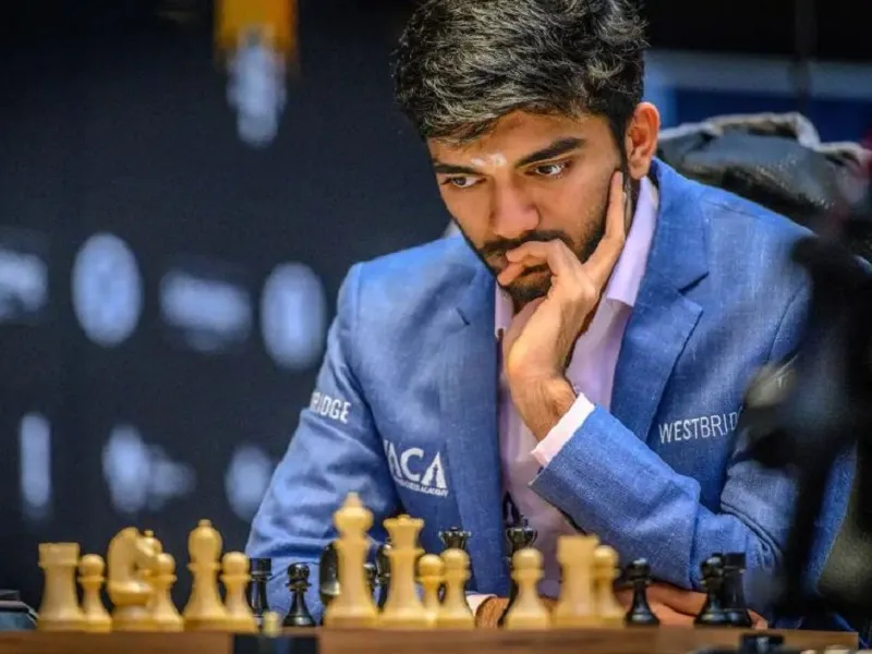 Chess : डी गुकेश ने Wei Yi से ड्रॉ खेला,  आर प्रज्ञाननंदा ने फैबियानो कारुआना को हराया 