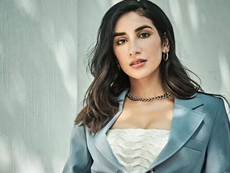 पारुल गुलाटी बनीं 'डोनाली' का हिस्सा, डकैती करते आएंगी नजर 