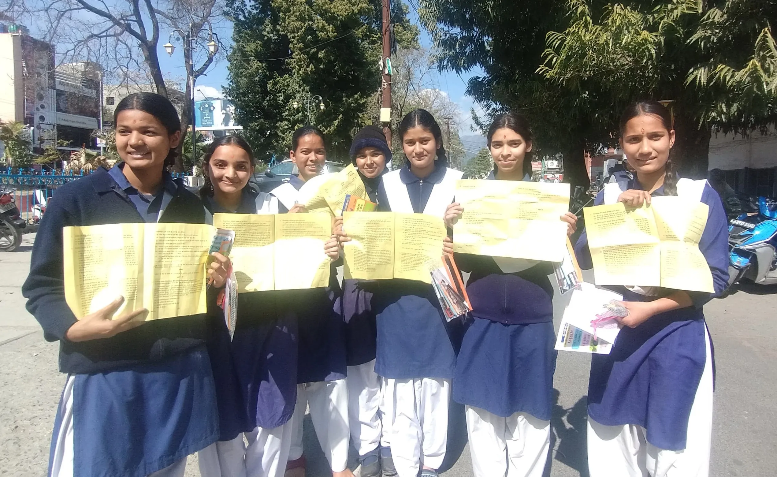 राज्य में इंटर हिंदी प्रश्न पत्र में 2622 परीक्षार्थी अनुपस्थित 