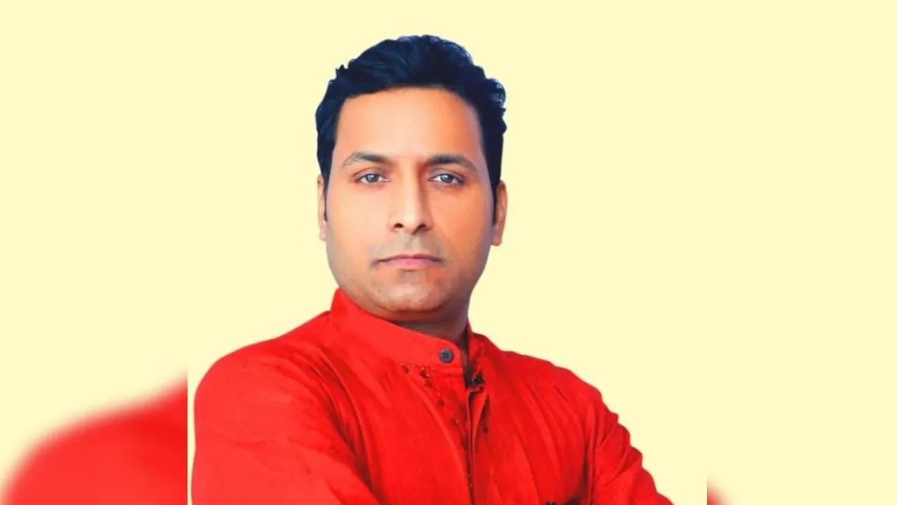 मनोज कुमार द्विवेदी