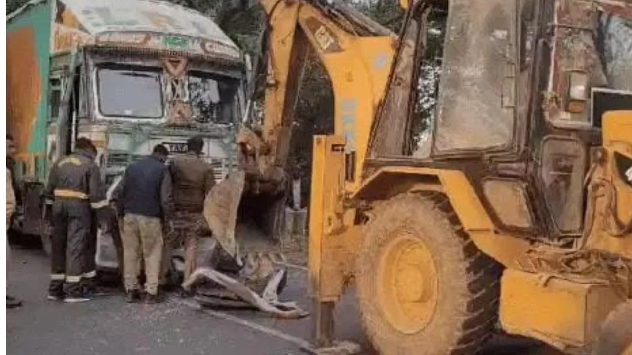 महोबा एक्सीडेंट 11