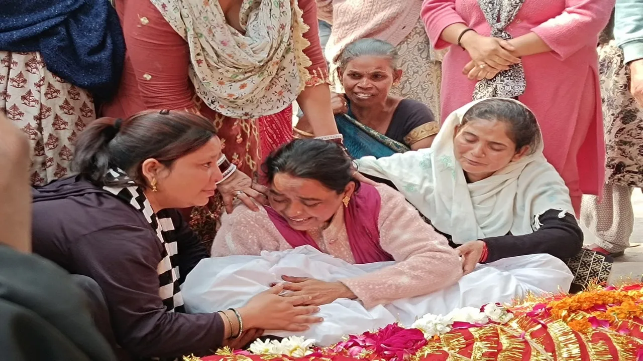 Kanpur News : सम्राट के मुंह दबाने की आशंका, स्नेहा में हैंगिग की पुष्टि 