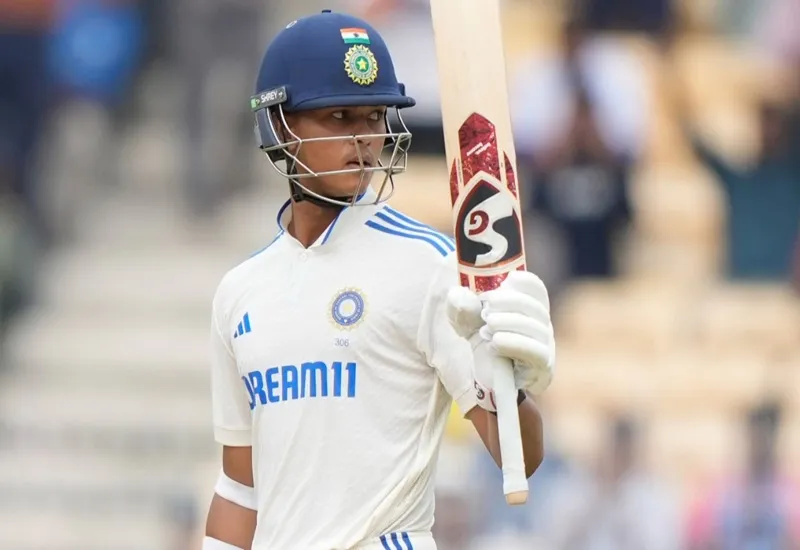 यशस्वी जायसवाल की पहले चैंपियंस ट्रॉफी टीम से हुई छुट्टी, अब रणजी ट्रॉफी सेमीफाइनल से हुए बाहर 