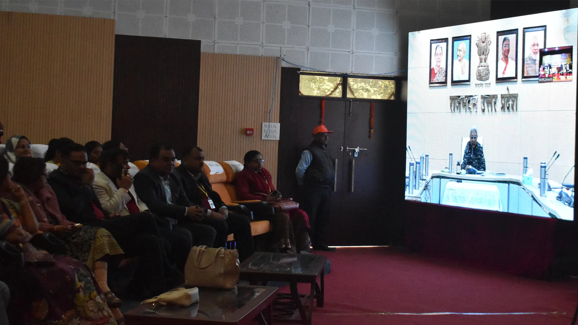 बरेली: विवि के स्थापना दिवस पर बोलीं राज्यपाल, गर्भ संस्कार का पाठ्यक्रम बनाए विश्वविद्यालय