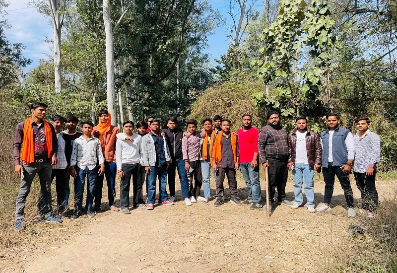 मुरादाबाद : राष्ट्रीय बजरंग दल के सदस्यों ने की निगरानी, पार्कों में नहीं मिला प्रेमी जोड़ा