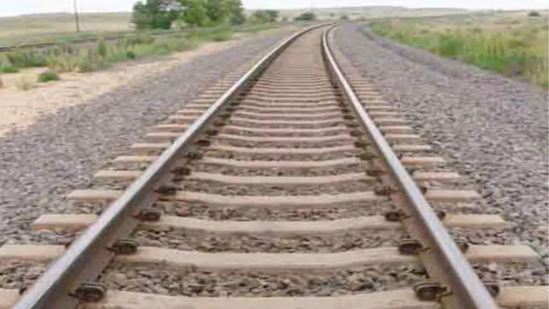 बरेली-चंदौसी-अलीगढ़ रेल लाइन का होगा दोहरीकरण को मिली रफ्तार, 2227 करोड़ मंजूर