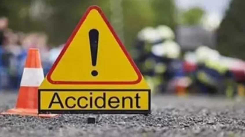 शाजहांपुर में ट्रैक्टर-ट्रॉली की टक्कर से युवक की मौत, परिवार में शोक की लहर