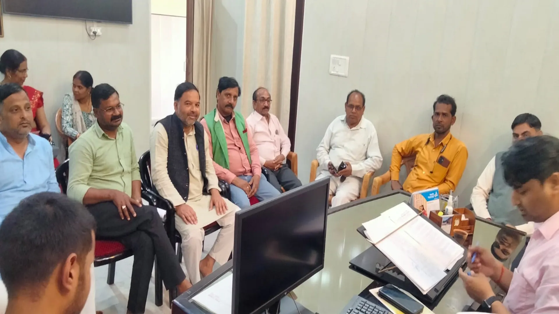 कासगंज : पार्टी के बूथ लेवल एजेंट नियुक्त कर सूची कराएं उपलब्ध