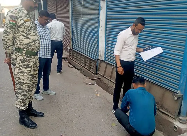  बरेली में सरकारी विभागों पर कड़ा रुख, टैक्स न जमा करने पर बैंक अकाउंट होंगे फ्रीज