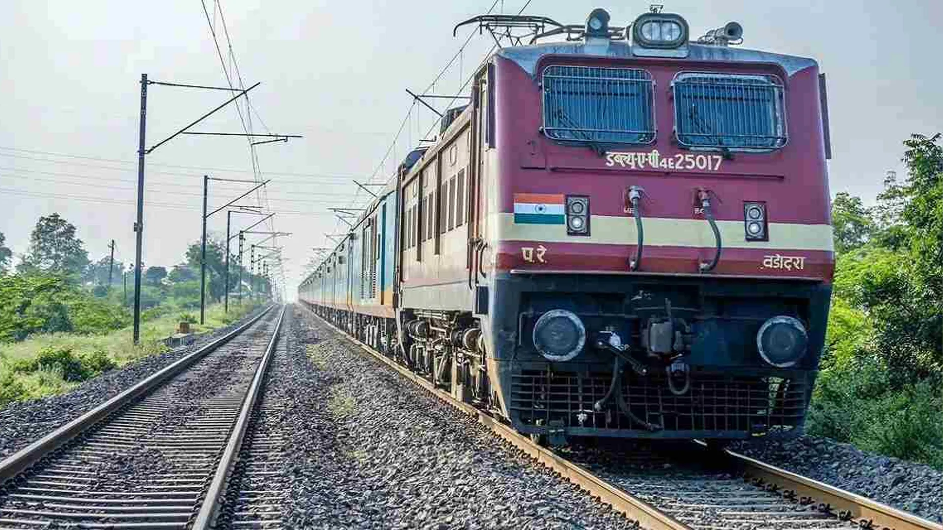 Bareilly: बरेली-रोजा समेत मुरादाबाद रेल मंडल की छह पैसेंजर ट्रेनें निरस्त