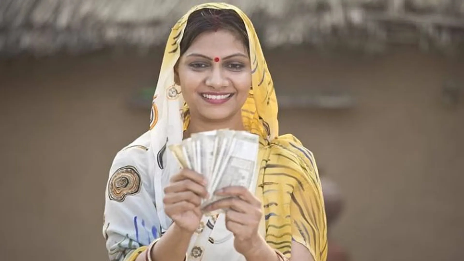 Bareilly: लखपति दीदी...जिले में 25 हजार से एक लाख तक कमाने वालीं 24 हजार महिलाएं