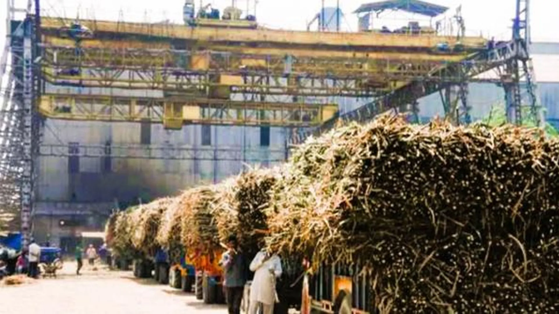 Bareilly: सेमीखेड़ा किसान सहकारी मिल का आय-व्यय और चीनी बेचने का रिकार्ड तलब