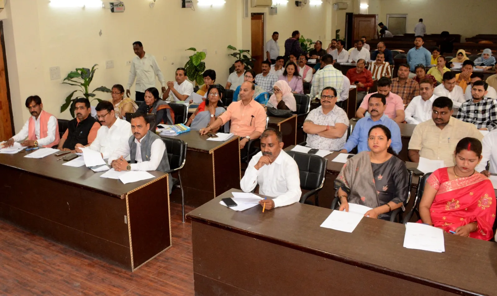 पहली बोर्ड बैठक में सभी 29 प्रस्तावों पर लगी मुहर, 163 करोड़ का बजट जारी      