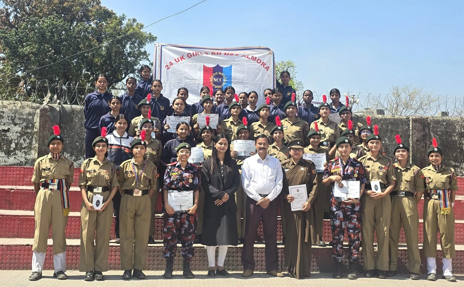  एनसीसी कैडेट्स को उत्कृष्ट प्रदर्शन पर  किया सम्मानित