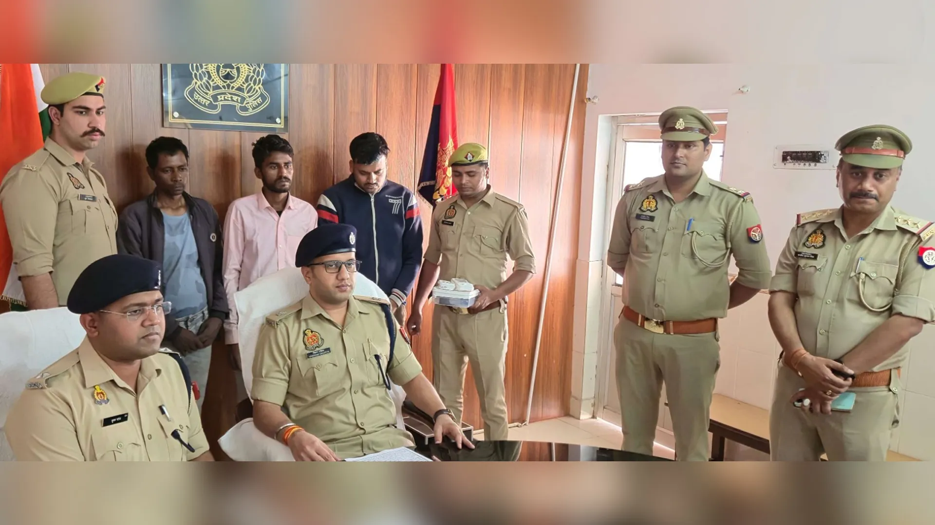 पीलीभीत: लुटेरों से व्यापारी नेता के पुत्र ने खरीदा कुंडल, पुलिस ने किया तीनों को गिरफ्तार