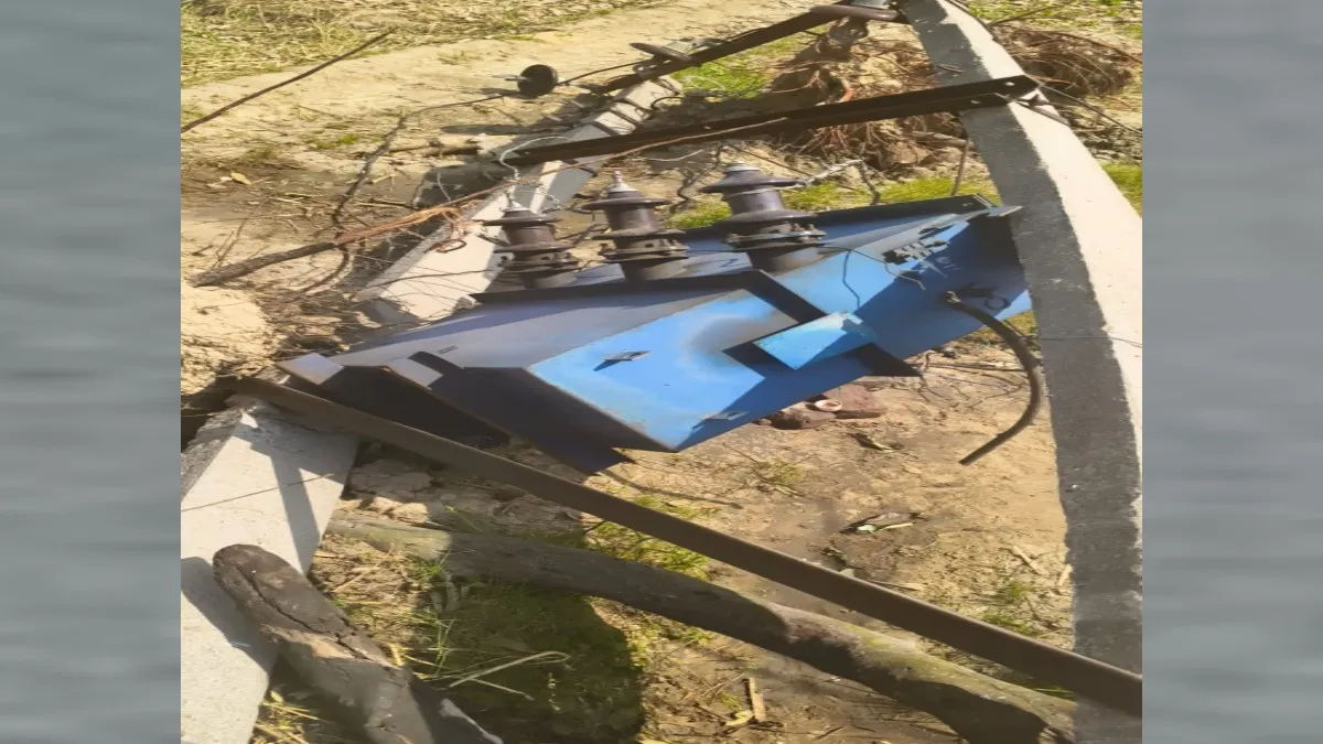 कासगंज: नगला गुलरिया में दस दिन से अंधेरा, किसान सिंचाई को परेशान