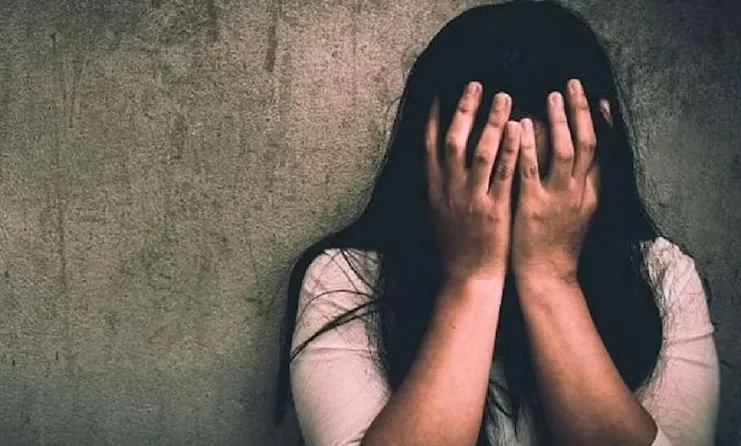 बदायूं: फेसबुक से लड़की को प्रेमजाल में फंसाया फिर बंधकर बनाकर कर ली शादी, अब ब्लैकमेल कर मांग रहा रंगदारी