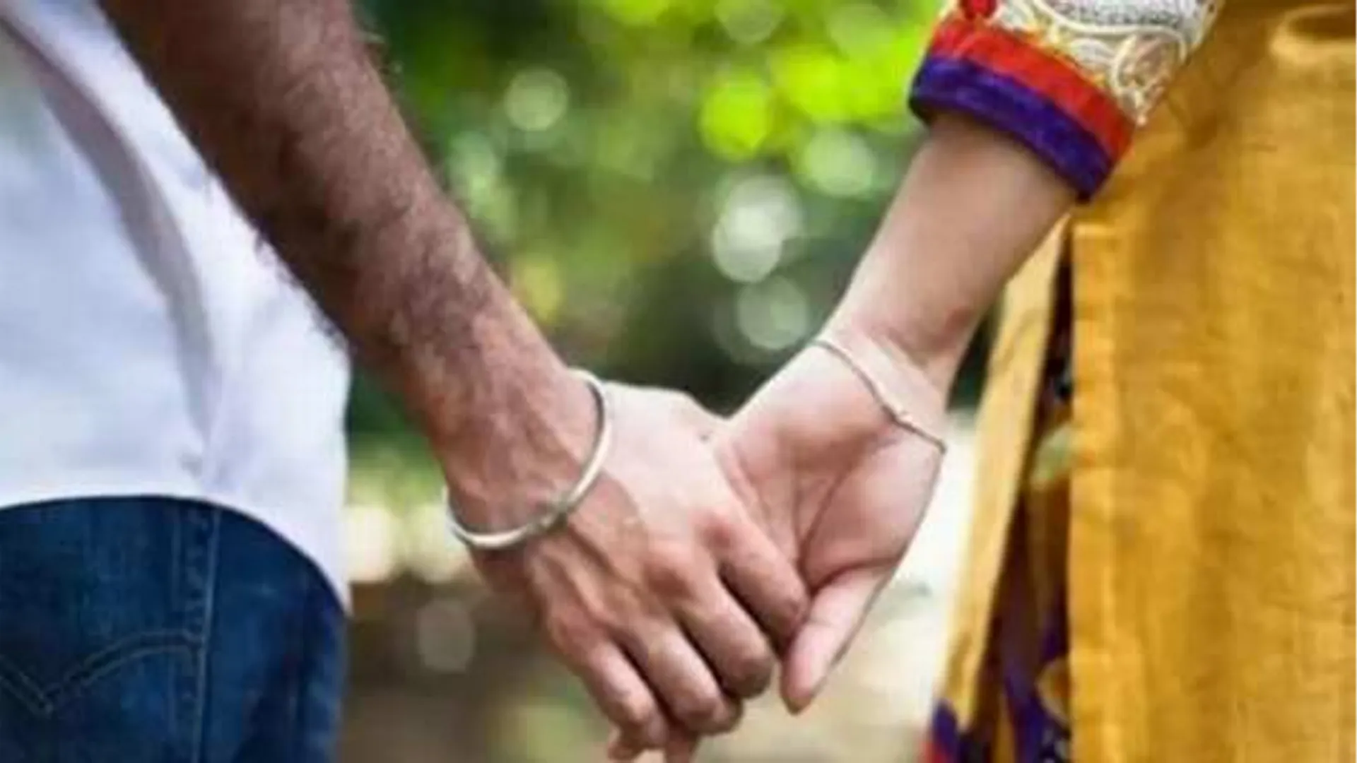 रामपुर : प्रेमी से शादी करने मसवासी पहुंची उत्तराखंड की युवती