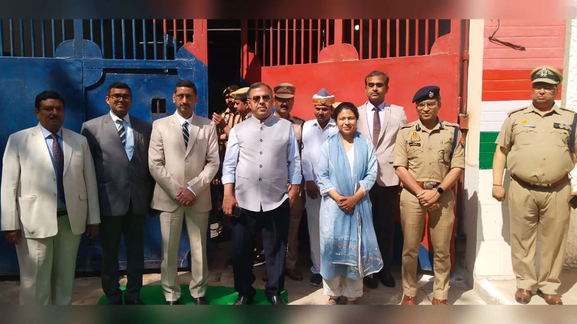 लखीमपुर खीरी : न्यायमूर्ती ने जिला जज के साथ जेल का किया निरीक्षण, डीएम-एसपी भी रहे मौजूद
