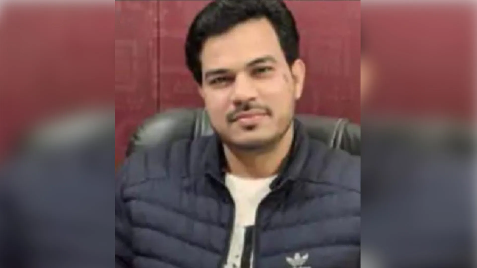 बदायूं: कार में कासगंज के युवक का शव मिलने से हड़कंप...शीशा तोड़कर निकाला बाहर