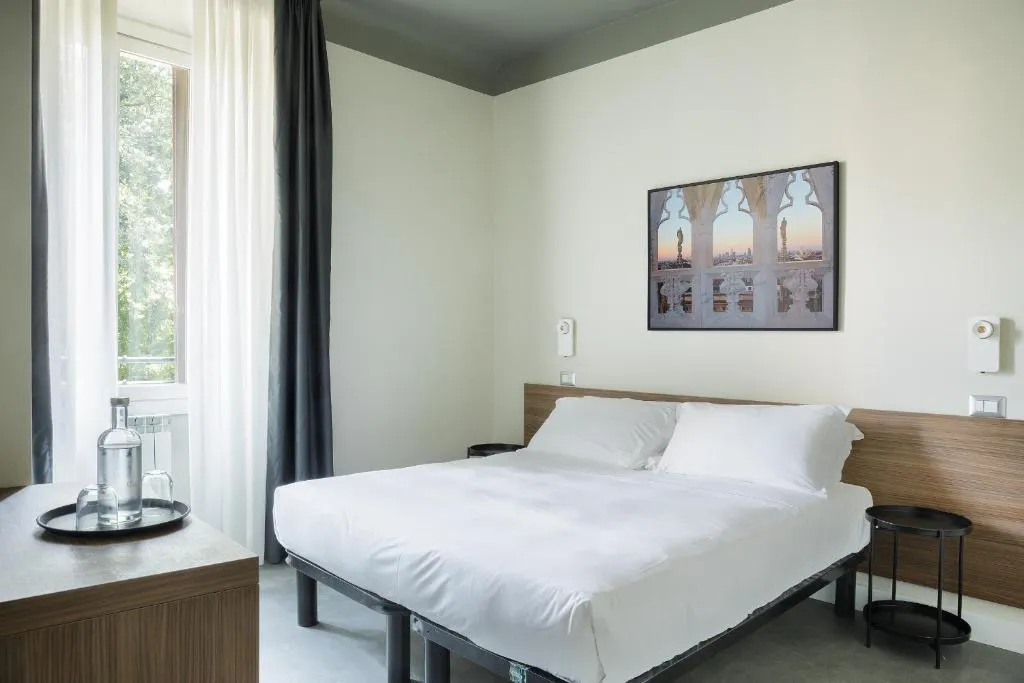 दो दिन तक जिसे जंगल में तलाशा, वो दिल्ली के होटल में मिला    