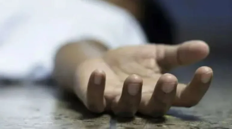 लखीमपुर खीरी: पंप ऑपरेटर ने फंदे से लटक कर की आत्महत्या, लंबे समय से था बीमार