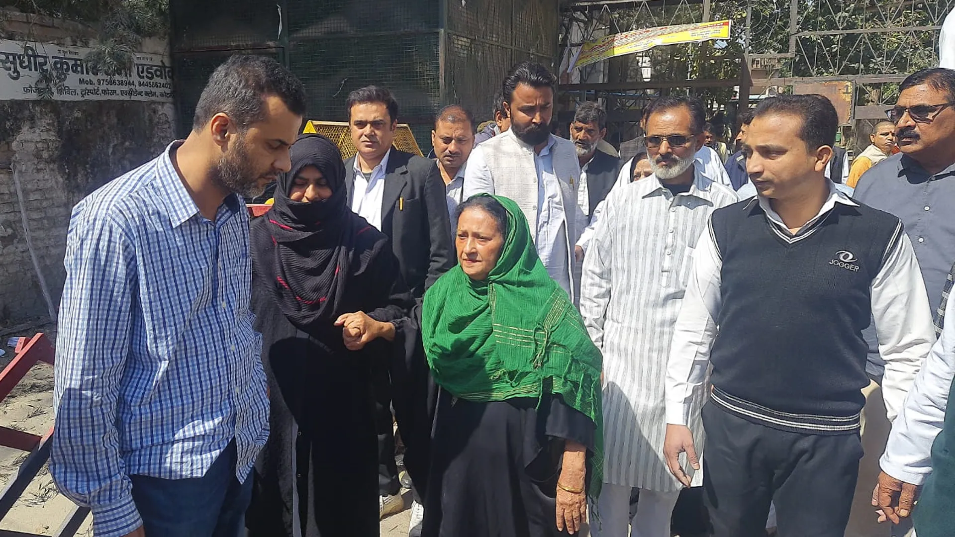 रामपुर: 11 मार्च तक बढ़ी आजम की पत्नी, बेटे और बहन की अंतरिम जमानत