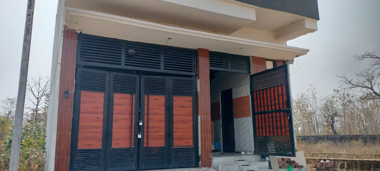 देवला तल्ला में 20 लाख की चोरी, चोरों ने इत्मिनान से खंगाला घर 