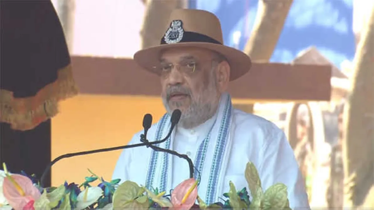 CISF स्थापना दिवस समारोह में हुए शामिल शाह, कहा- देश के विकास में सीआईएसएफ का अहम योगदान दिया है