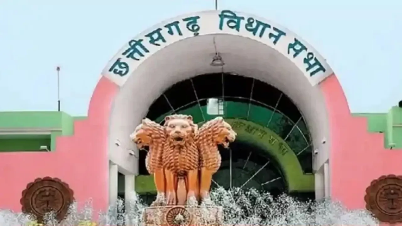 छत्तीसगढ़: भूपेश बघेल के परिसरों में ED की छापेमारी, विधानसभा में कांग्रेस सदस्यों का हंगामा 