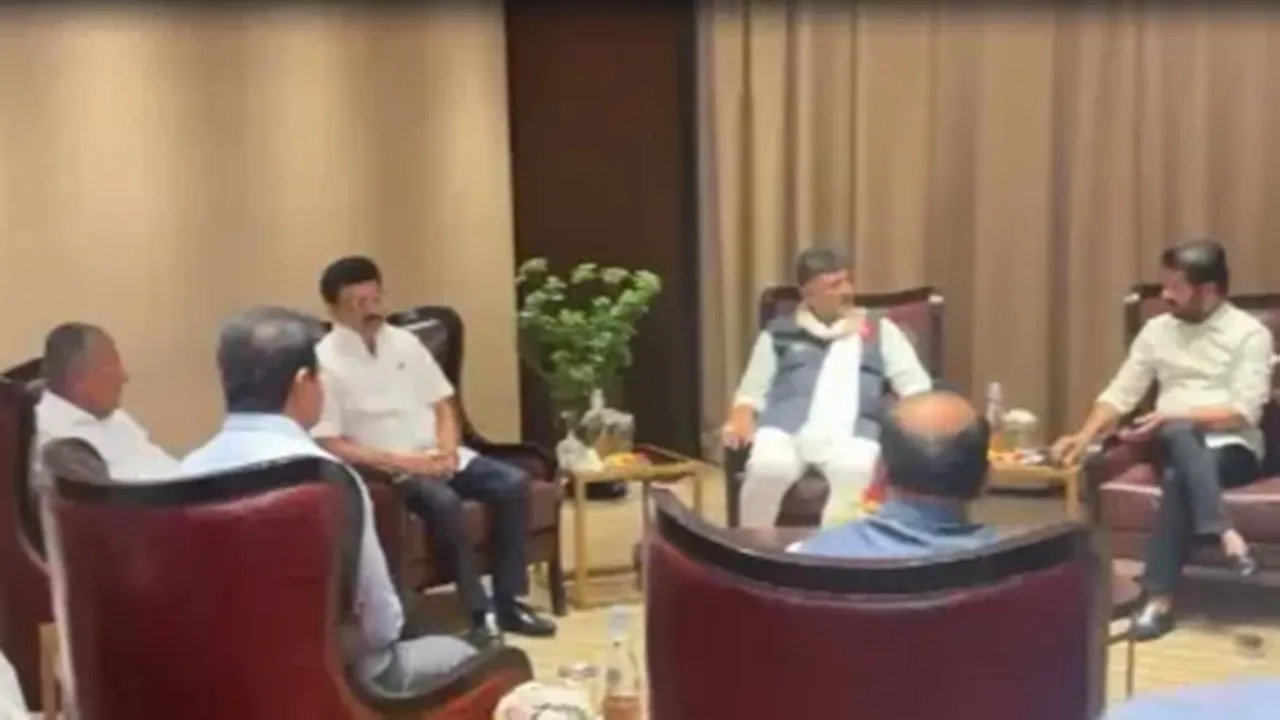 तमिलनाडु में परिसीमन के खिलाफ राजनीति दलों की अहम बैठक शुरू, चंद्रबाबू नायडू और पवन कल्याण ने बनाई दूरी