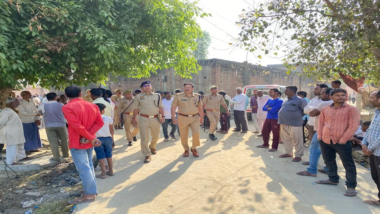 शाहजहांपुर: पारिवारिक कलह से परेशान पिता ने 4 बच्चों की निर्मम हत्या कर लगाई फांसी, इलाके में सनसनी