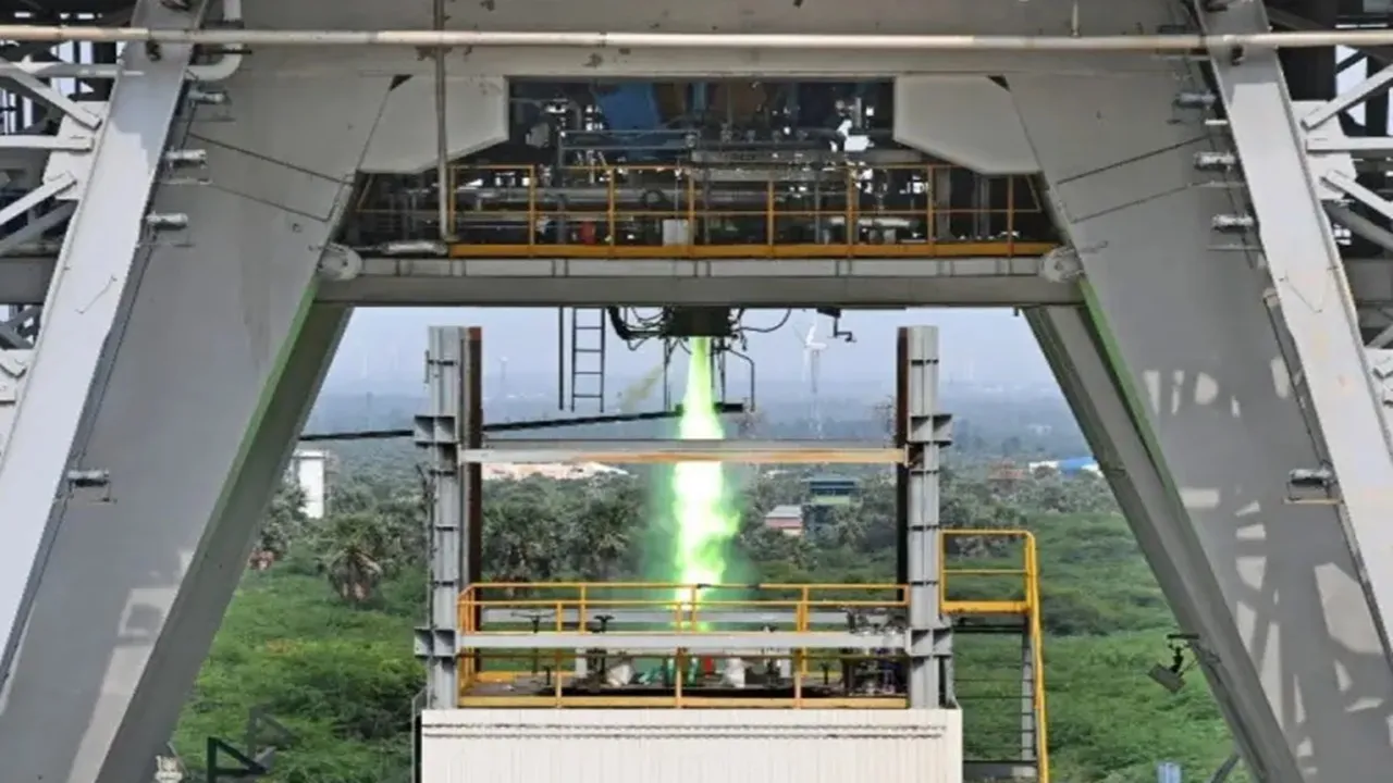 ISRO ने LVM3 के लिए ‘सेमीक्रायोजेनिक इंजन’ विकसित करने की दिशा में हासिल की अहम सफलता 
