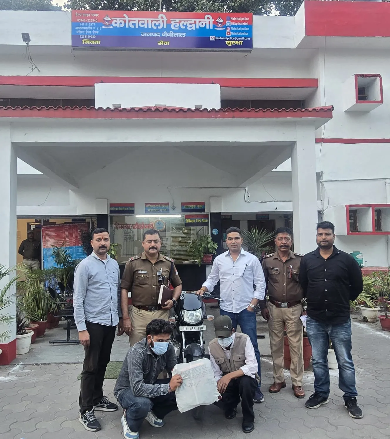 दो लाख की अफीम के साथ दो तस्कर हत्थे चढ़े