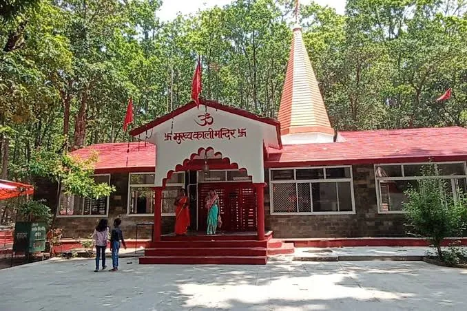 कालीचौड़ मंदिर में भक्तों की हर मुराद होती है पूरी, सारे दुख होते हैं दूर    