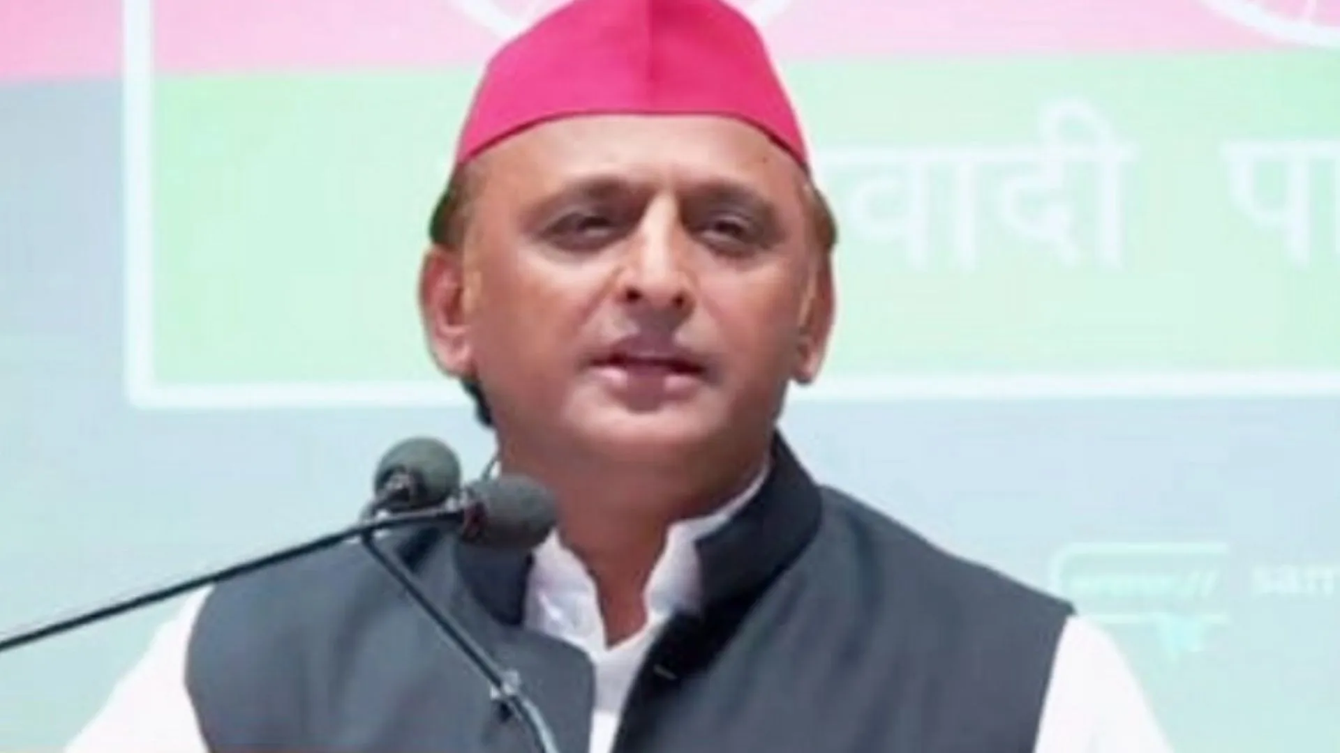 सपा के राज्यसभा सदस्य रामजी लाल सुमन के घर पर हमला, अखिलेश ने की निंदा