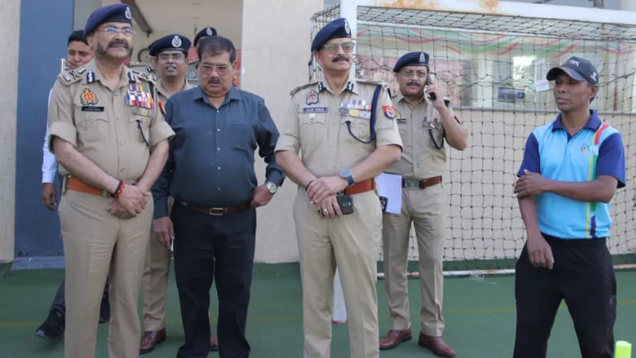 Kanpur में DGP प्रशांत कुमार बोले- बिकरू कांड के बाद सख्ती-सजा के नए मापदंड...सरकार की जीरो टालरेंस नीति की सराहना की...