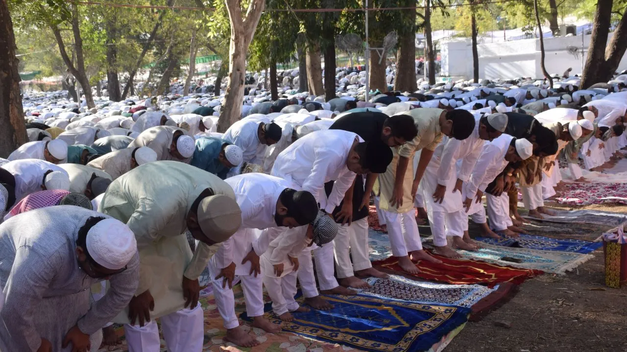 Eid 2025 Kanpur 2222335556666