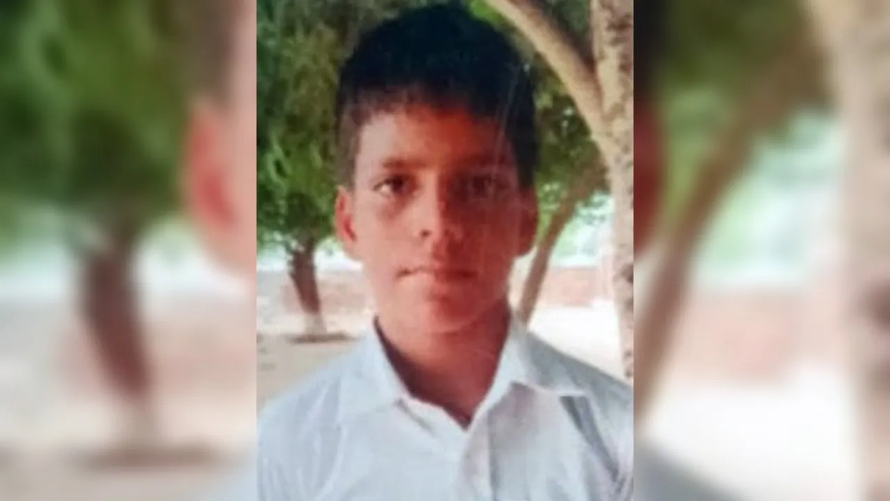 Kannauj: आरआरसी सेंटर का गिरा पिलर, किशोर की मौत, घटिया निर्माण का आरोप, ग्रामीणों में रोष 